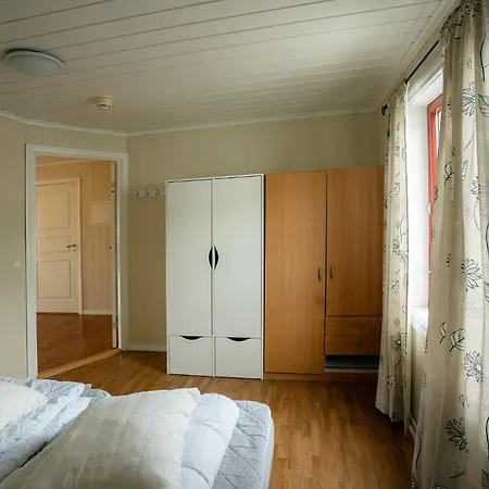 Seljevaagen Penthouse Apartamento *